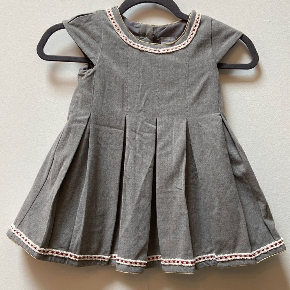TAHARI Girls’ Dress Size 4-5yrs